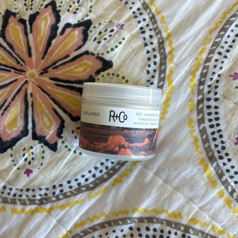 R & Co Badlands Dry Shampoo Paste NWT